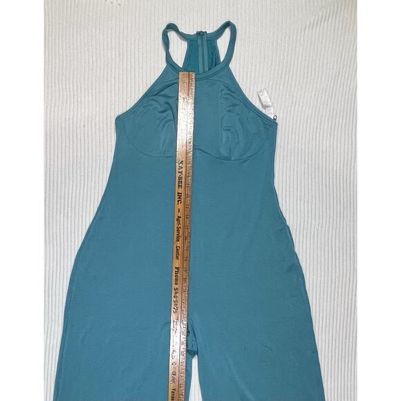 Fabletics Smooth As Hell Mock Neck Halter Jumpsuit Teal Sz XL NWT RETAIL $89.95 - Picture 9 of 15